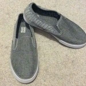Kids slip on shoes